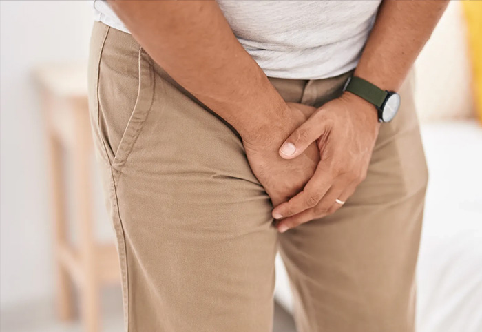 علائم سرطان بیضه پیشرفته چه می باشد؟